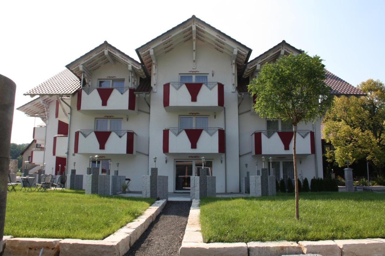 Zum Kreuzritter Aparthotel Wuestenrot Екстериор снимка
